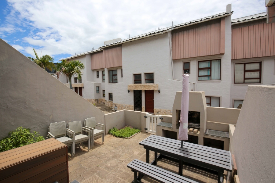 3 Bedroom Property for Sale in Plettenberg Bay Central Western Cape